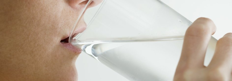 beber água para prevenção do cálculo renal